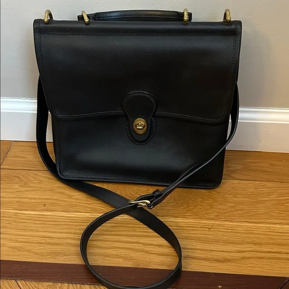 Vintage Black Leather Coach Willis Bag 9927 - Picture 5 of 7